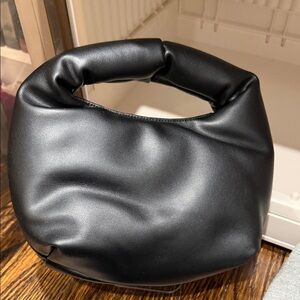 Elegant Black Women's Bag